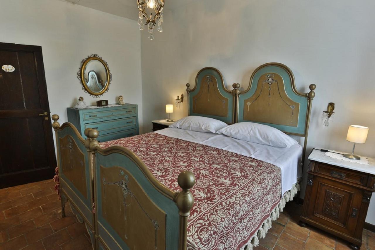 Il Ciavattone Bed And Bike Acomodação com café da manhã Sulmona Exterior foto