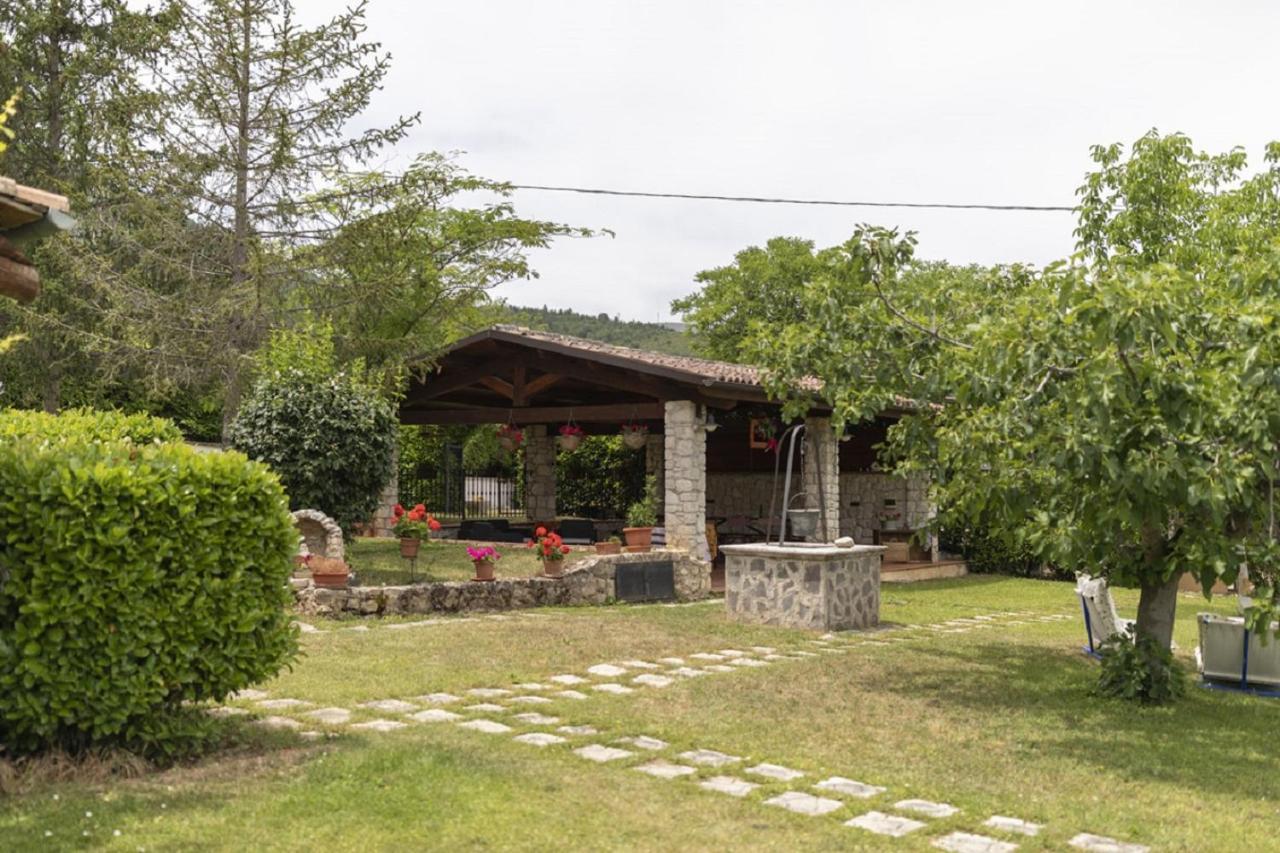 Il Ciavattone Bed And Bike Acomodação com café da manhã Sulmona Exterior foto